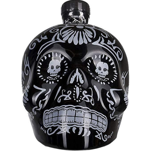 front of Kah Anejo Tequila 70CL bottle